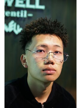 スウェル ジャンティ(SWELL gentil) ショートアフロ