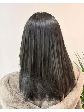 イフプロデュースドバイアミカ(iF produced by Amica) カット、カラー、髪質改善トリートメント