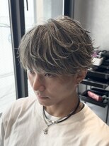 エデアンルクラ 下通(EDEAN Leclat)&nbsp;熊本ローライト シースルーフェザー メンズブリーチ