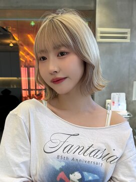 ロンド ストラーダ 心斎橋(Lond strada) レイヤーボブ×ハイトーン[心斎橋/髪質改善]