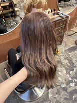 チャプター 問屋町(chapter)&nbsp;ケアブリーチミルクティーベージュカラーレイヤーカット韓国ヘア