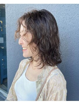 ナループロアボタン(Nalu pu loa BOTAN) ボブパーマ/黒髪パーマ/切りっぱなしボブ/ショートボブ