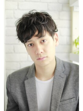 リゾートサロンM 新宿東口(Resortsalon M by valore) Resortsalon M【新宿東口店】 ゆるパーマツーブロック