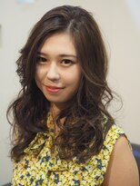 グロッシー(GLOSSY) グレージュ