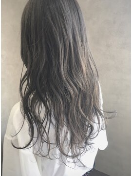 クロックレス (CLOCKLESS) グレージュ × ラフウェーブ