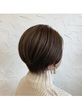 ヘアーサロン オンリーホープ(HAIR SALON ONLY HOPE)&nbsp;ショート　グラデーションボブ　アッシュ
