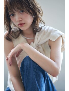 クロム(Chlom) Chlom立川☆大人かわいいセミディベージュカラーTEL 0425125655