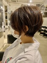 グランアディクト(Gran addict) 束感くびれショート 30代40代50代/アースカラー