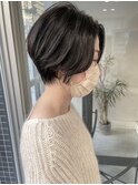 大人カジュアルなハンサムショート。