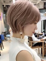 ラフ 新宿(Laff)&nbsp;新宿 大人可愛い 20代30代40代 小顔ショートボブ 丸みショート