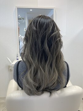 ナシラ(NASHIRA) バレイヤージュ