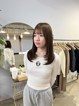 リラクオーレ 三宮 元町(LIRA CUORE) レイヤーカット×オリーブベージュ