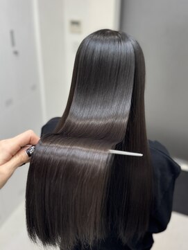 ルナス 福岡天神(LUNAS) 縮毛矯正+髪質改善トリートメント