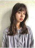 ゆるっと抜けミディアムパーマ