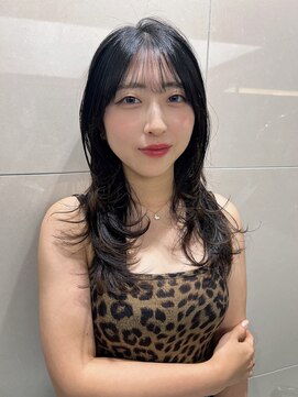 ピークアブー ワン(PEEK-A-BOO ONE) ハッシュカットレイヤーカットシャギーイメチェン