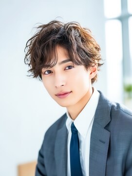 ルービック 豊中(Rubik's) ビジネスマンスタイル/ブラウン/スパイラルパーマ