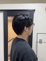 イオ(io)&nbsp;センターパート/メンズパーマ