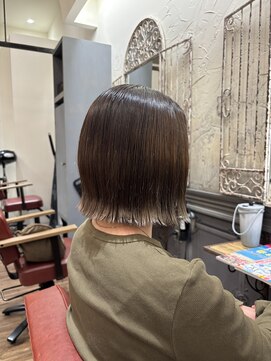 シュープ アニュー ラスパ太田川店(SHOOP anyu) 切りっぱなしボブ
