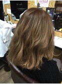 シフォンベージュカラー