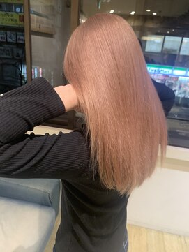 エイト新宿店(EIGHT shinjuku) コーラルピンクベージュ EIGHT shinjuku【エイト】新宿 阿部