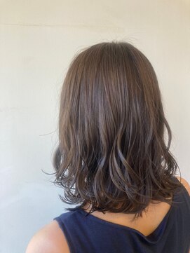 ホットドッグ(Hot Dog) マッシュ/くびれヘア/メルティカラー/プレミアムカラー[平塚]