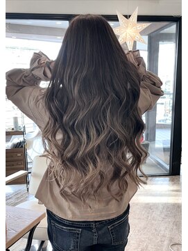 ヘアーサロン ディ アイ ジー ソル(Hair Salon D.I.G sol) バレイヤージュ シルバーか