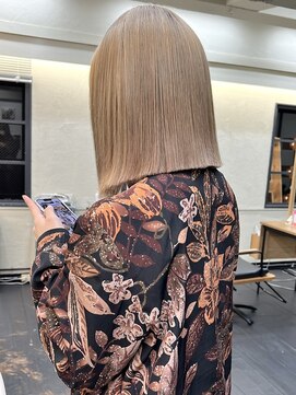 ヒート バイ アンカットラウンジ 渋谷(HEAT by UNCUT&LOUNGE) ダブルカラー/ミルクティーベージュ/ブリーチ/ホワイトベージュ