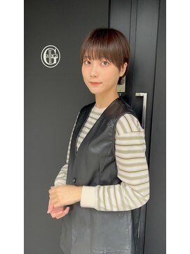 ガリカ 蔵前(Gallica) 【竹之内蔵人】ぱっつんショート/シースルーバング/艶髪ベージュ