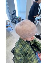 エイト ヘアサロン 渋谷本店(EIGHT) ホワイト