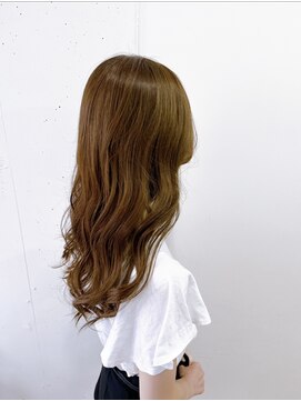 リッチアンドアンジー(RICCI&ANGIE) ハイトーンカラー　ミルクティーベージュ　ロング