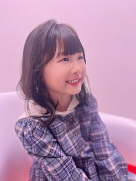 リノ(LINO) 小顔効果抜群♪羽バング