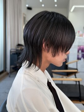 ジーナ 天神(Zina) 中性ウルフ