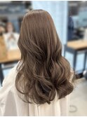 明るめミルクティーベージュ×レイヤーカット◎佐藤