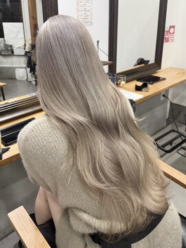 ラックセカンドスペース(LUCK 2nd SPACE) ホワイトベージュ ブリーチ