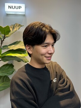 ヌープヘアーアイス(NUUP.hair ici) ツーブロック×ニュアンスパーマ◎色気センターパート