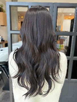 ディーエックス ウエスト(Dxxxx WEST) 艶感ベージュ 顔周りカット/レイヤーカット/イルミナカラー