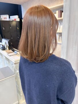 キャアリー(Caary) 福山人気20代30代ハニーベージュ艶髪美髪艶っぽミディ小顔カット
