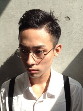 ファム(Fam) ショートヘア 短髪ツーブロック　ビジネスショート 代官山 渋谷