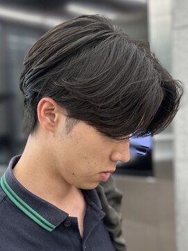 レタッチバイフィフス(RETOUCH by fifth) センターパートカルマパーマワンカールパーマ韓国ヘアガイルヘア