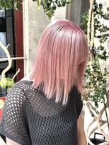 マニア(mania.)&nbsp;ピンクベージュ切りっぱなしハイトーンケアブリーチダブルカラー