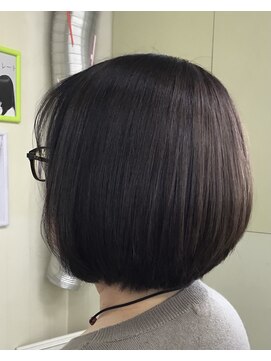 ヘアークリップバース ミディアムグラデーションボブ