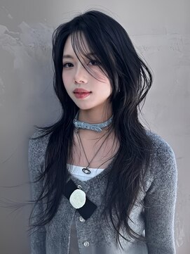 ビゼ 梅田(BIZE) 韓国ヘアー/ダブルカラー/ハイライト/イメチェン/エクステ/梅田