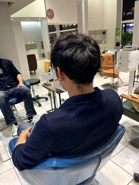 ソワン ドゥ ブレス 今里店(soin de brace) メンズ/ツイストパーマ/フェードカット/白髪ぼかし/ハイライト