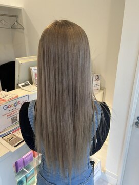 ケーアンドケー(K&K) ホワイトベージュ