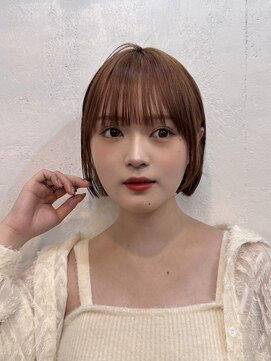 ファルベ(Farbe) ストレートくびれヘアアプリコットオレンジ夏のヘアアレンジ