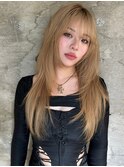 お洒落なレイヤーカットハッシュカットレイヤーボブ渋谷