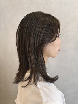 ルーナルーチェ(Luna Luce) オリーブグレージュ