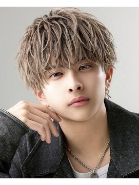 アストラ(ASTRA) MEN’S HAIR/波巻きツイストスパイラル/リバースセンターパート