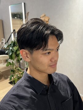 ウノプリールヴァモス(unopulir Vamos) 大人ニュアンスセンターパート