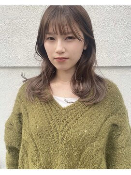 フレーム 博多店(FRAME) 透け感ベージュでつくる柔らかミディ